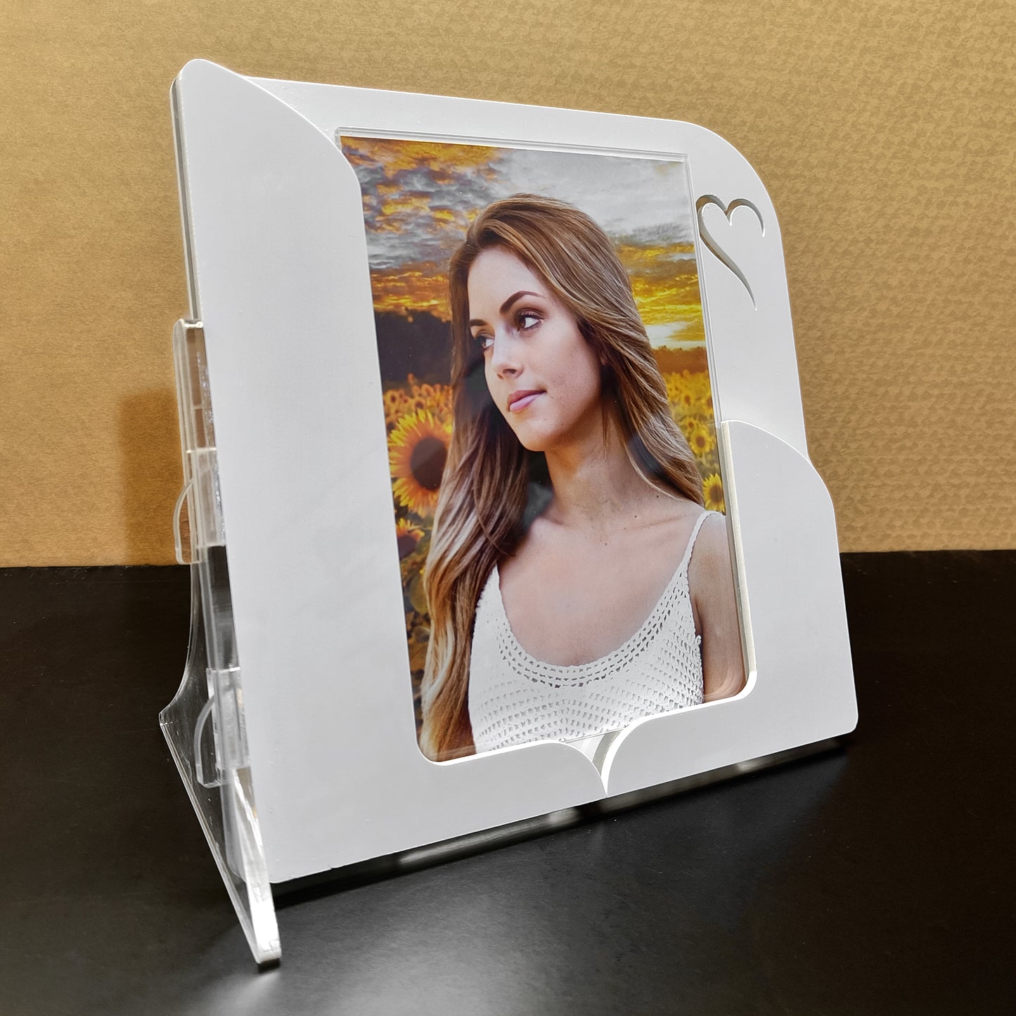 Plexiglass photo frame