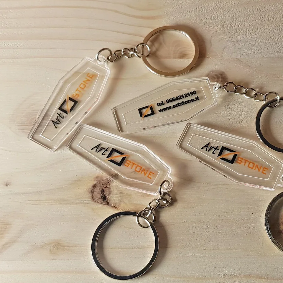 Portachiavi in Plexiglass Personalizzati [a partire da 1,50 + iva CAD]